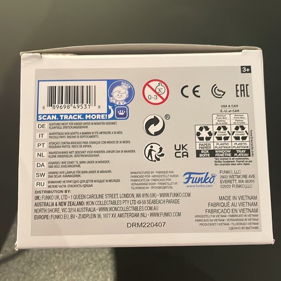 Bayonetta, Exclusive Funko Pop, #869 - Picture 5 of 7